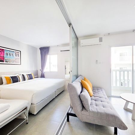 Recenta Suite Phuket Suanluang Exterior photo