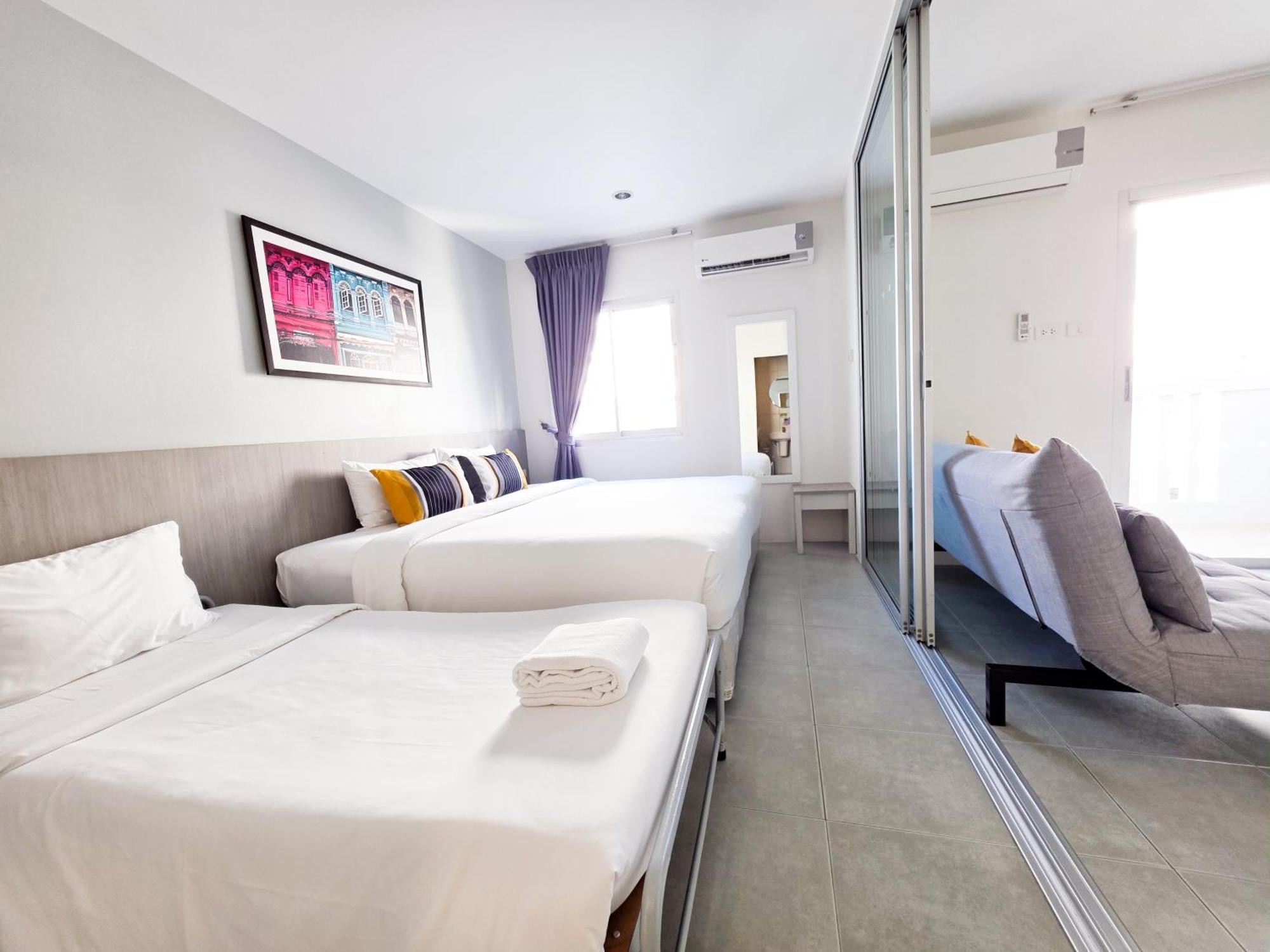Recenta Suite Phuket Suanluang Exterior photo