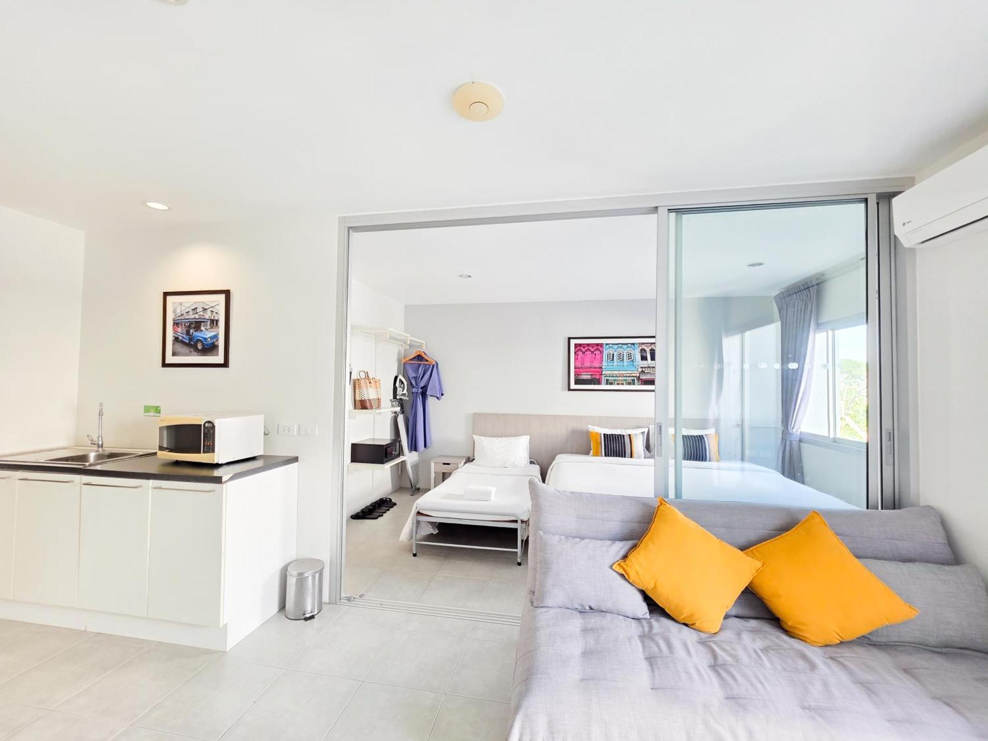 Recenta Suite Phuket Suanluang Exterior photo