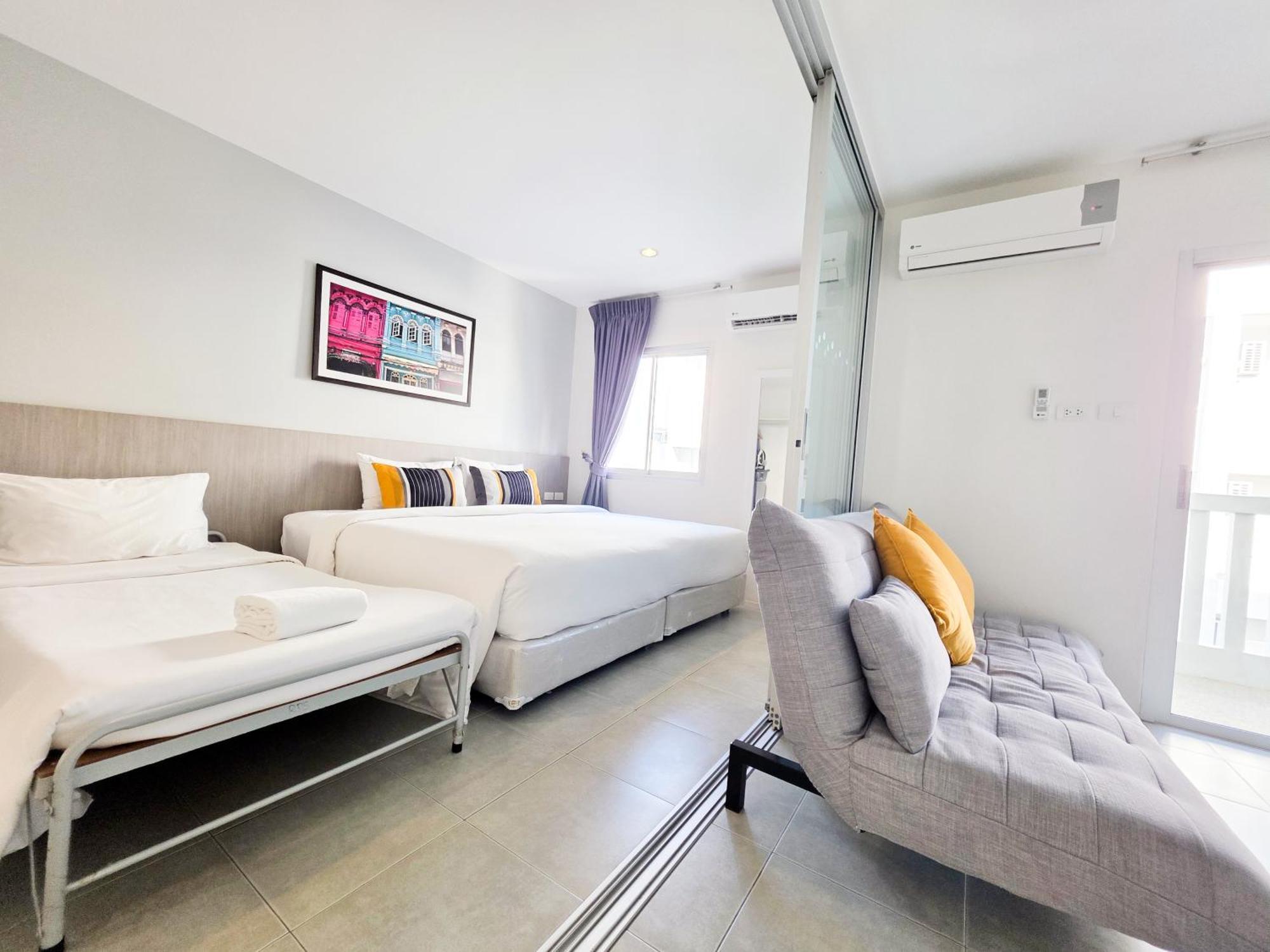 Recenta Suite Phuket Suanluang Exterior photo